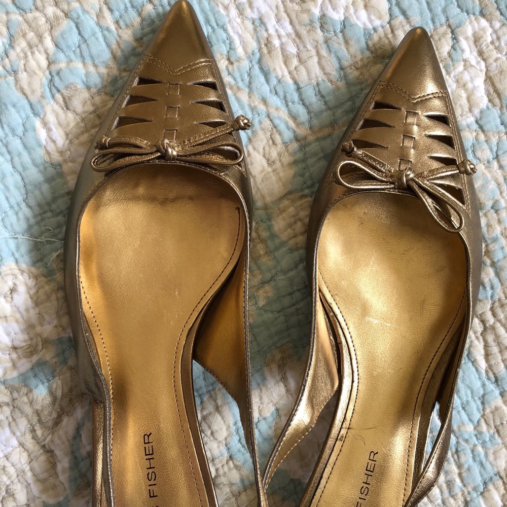 Marc Fisher ‘Kate’ Gold Kitten Heel Slingbacks